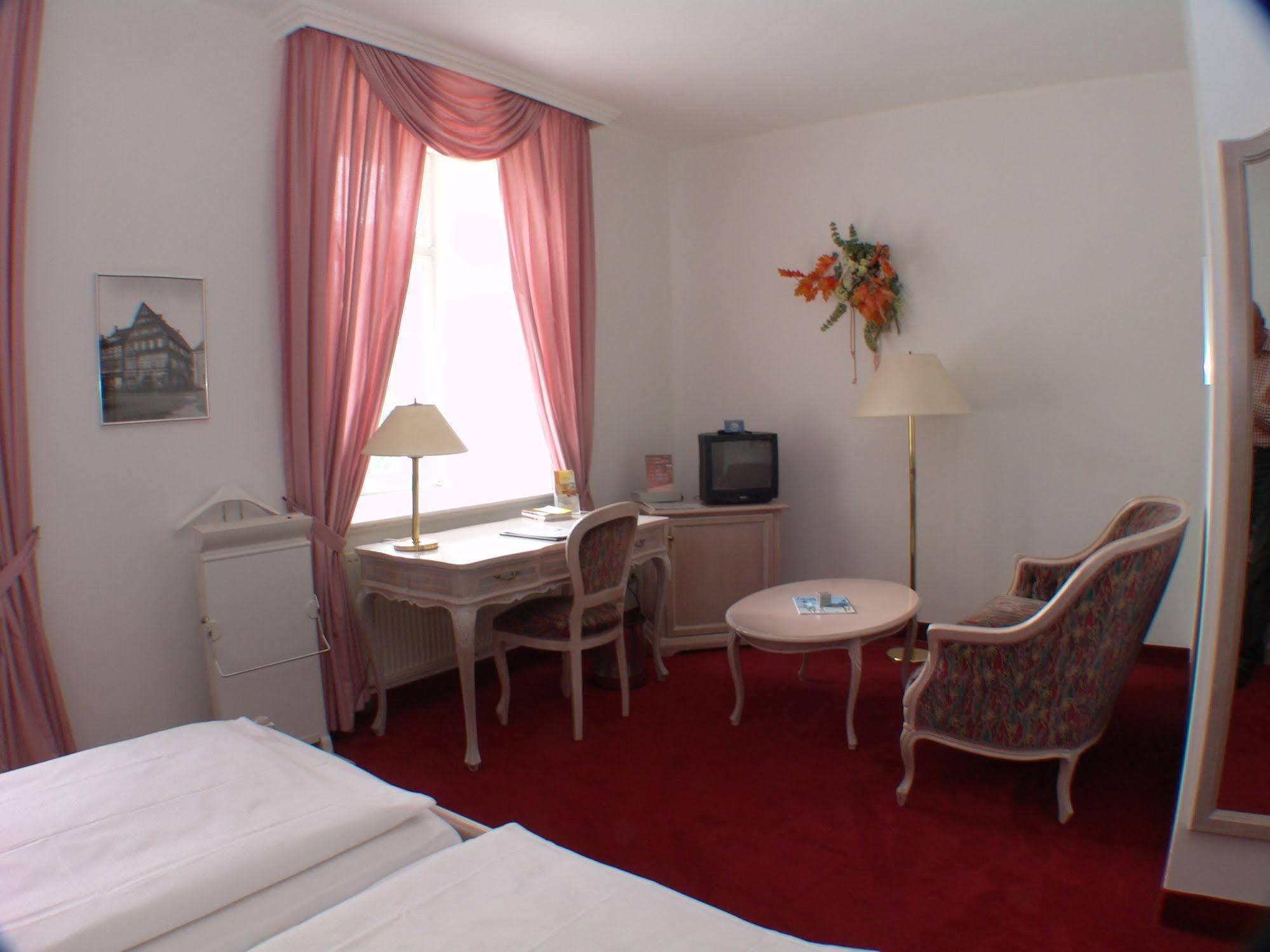 Hotel Stadt Hameln Hamelin Esterno foto